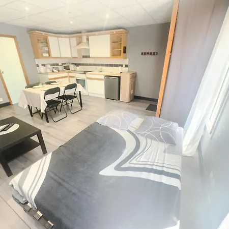 Apartmán Le Mirevalais-Clim & Parking Prive -Entre Montpellier Et Sete *