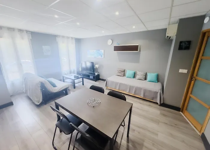 Apartamento Le Mirevalais-entre Montpellier Et Sete-clim & Parking Prive